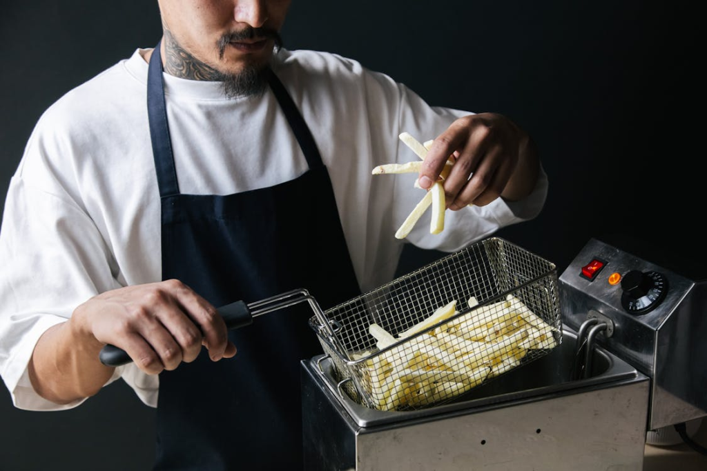 The Complete Cost-Cutting Fryer Checklist for Restaurant Owners