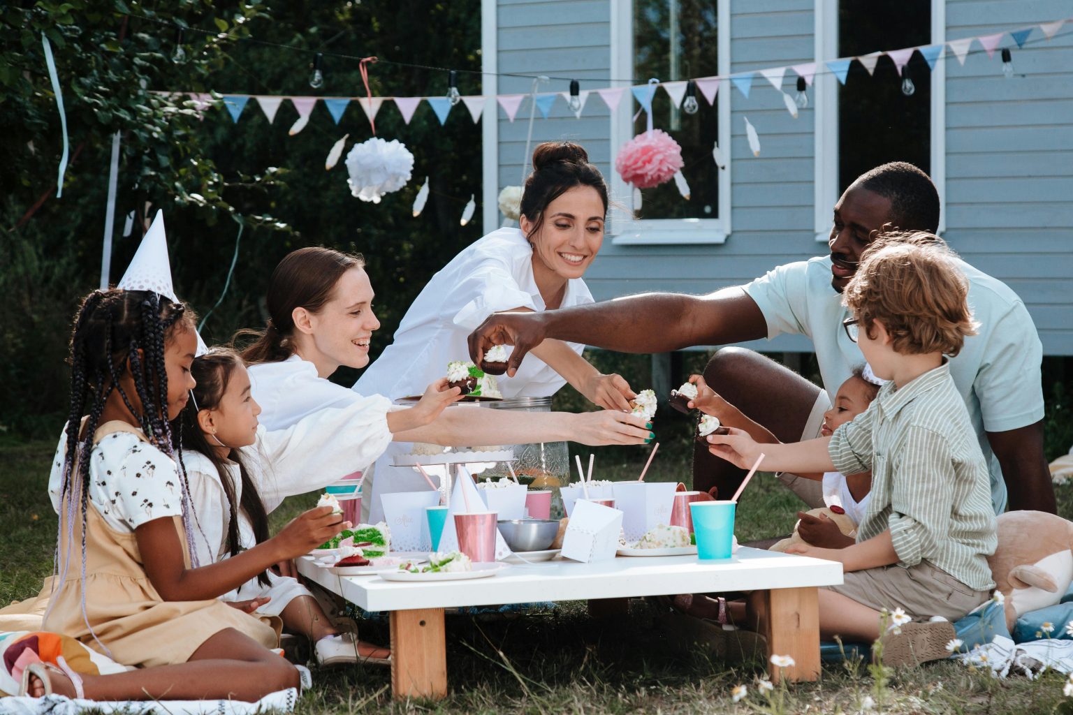 How to Handle Food Allergies at Birthday Parties and Social Events
