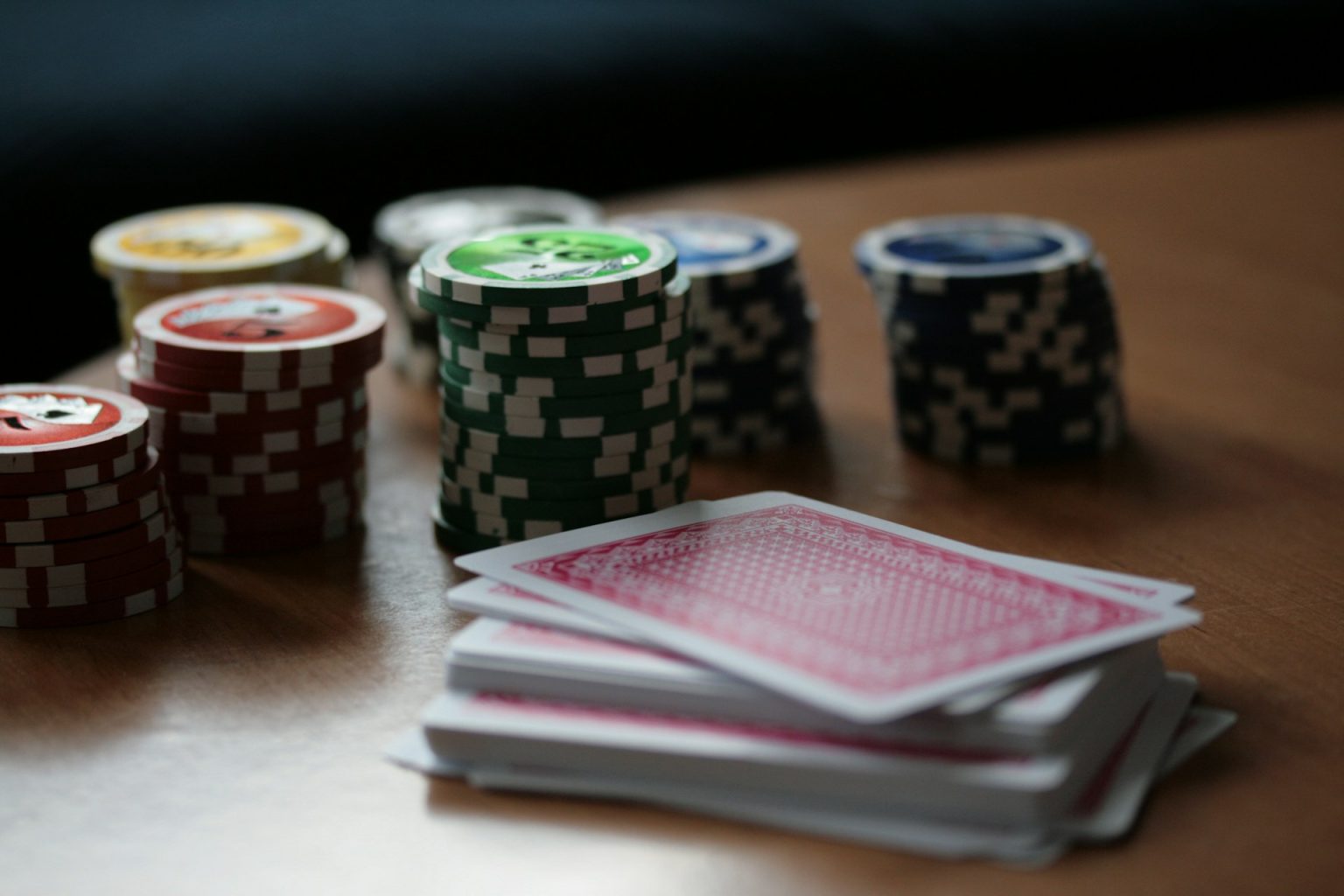 From Poker Night to Pasta Night: Evenings That Are Always Remembered poker night ideas
